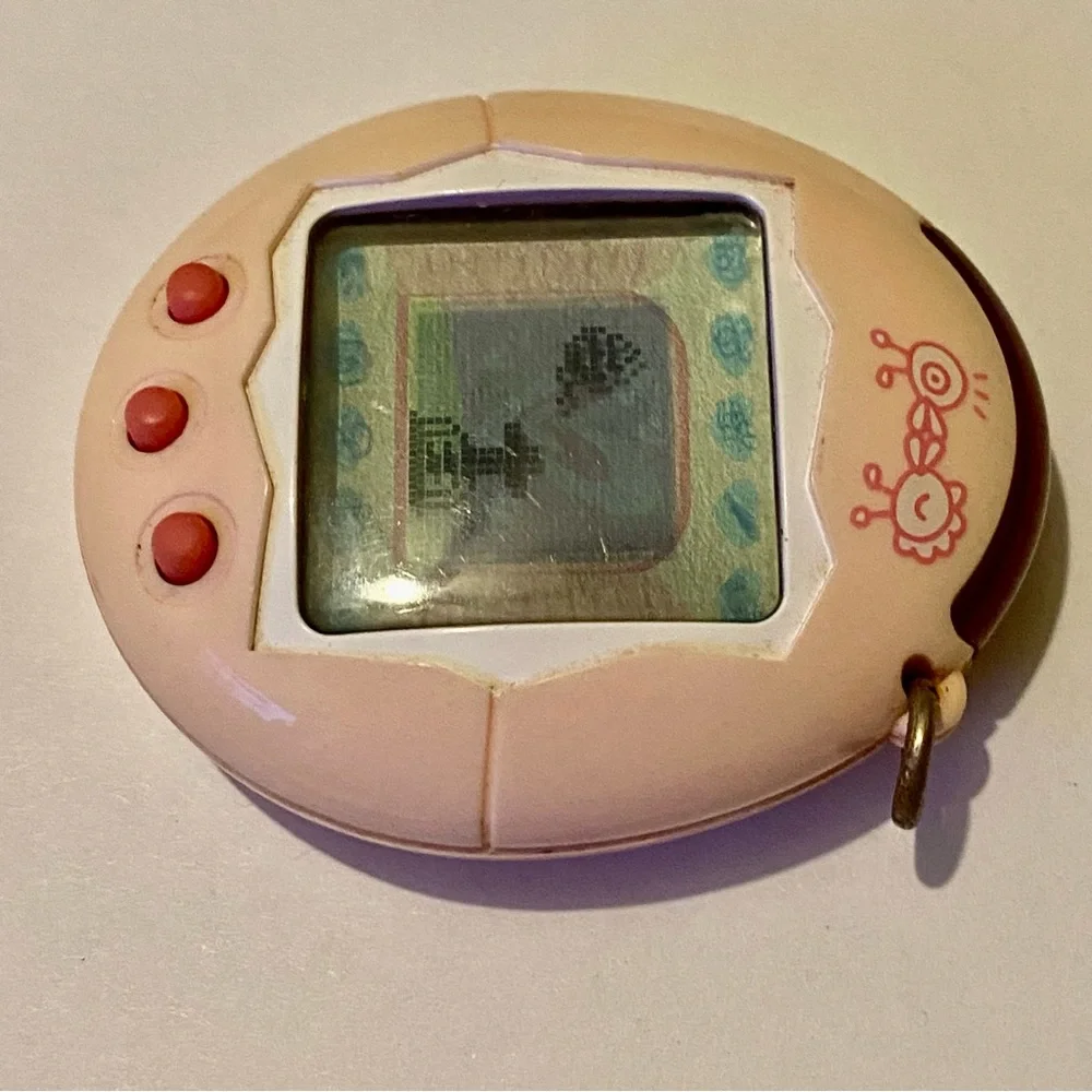✨ Tamagotchi Connection V1 2004 Original Japanese Pastel Light Pink Japan Wave
